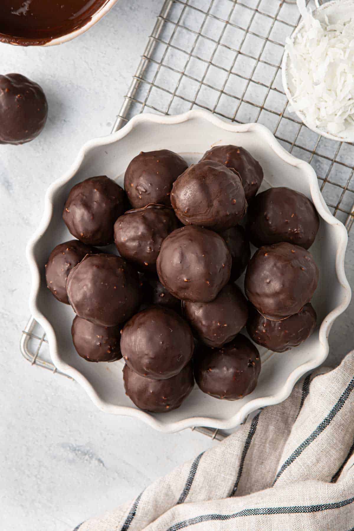 Chocolate-Coconut-Balls-10