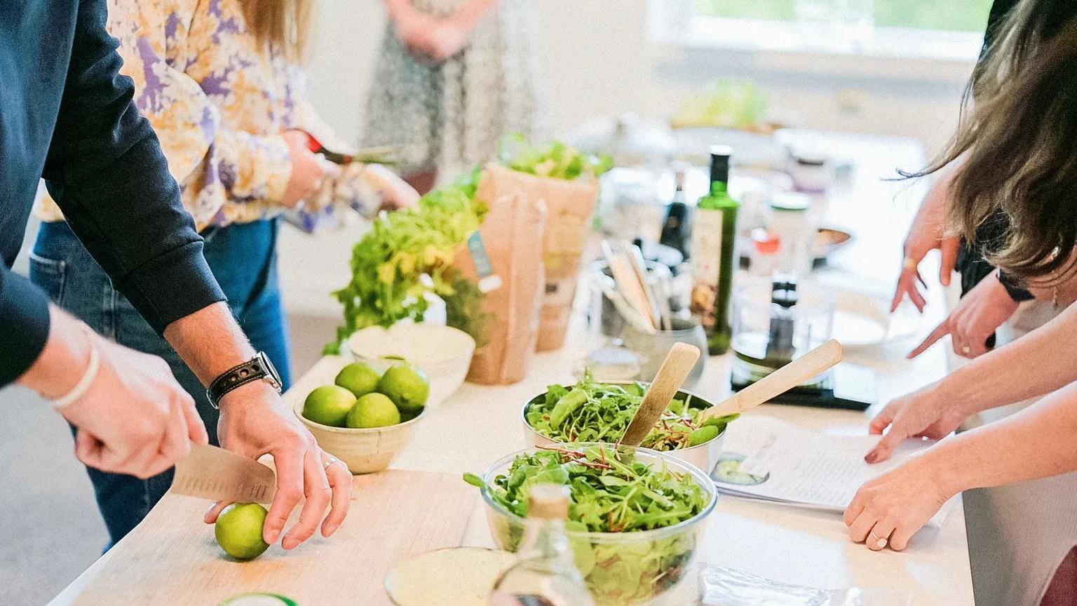 CookingDemo-ezgif.com-webp-to-jpg-converter Corporate wellness program